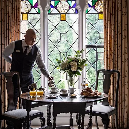 New Hall & Spa, Hotel 4*