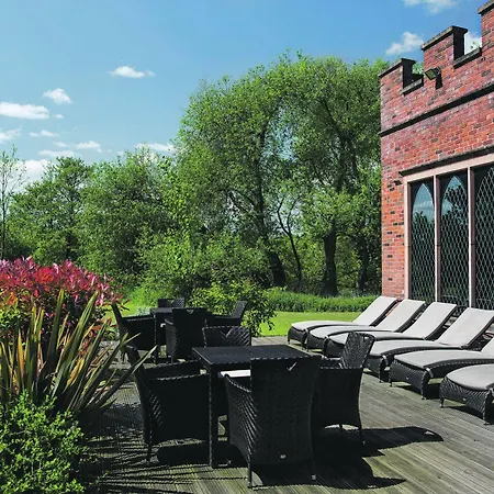 Hotel New Hall & Spa, 4*